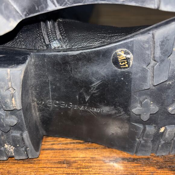 BCBGeneration Over the Knee Black Leather Boots Women’s 7 Lug Sole Stretch Tall - Picture 6 of 8